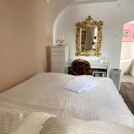 Apartment Milla's Luxury Penthouse Belgrade