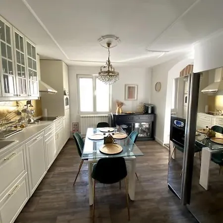 Milla's Luxury Penthouse